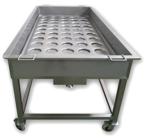MESA CON BANDEJA DE LLENADO